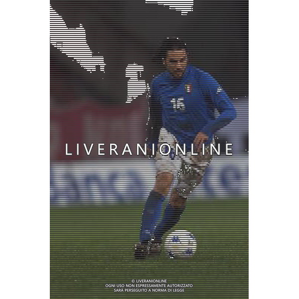 TRIESTE 28-01 2001 ITALIA -LITUANIA NELLA FOTO FIORE STEFANO AG ALDO LIVERANI SAS