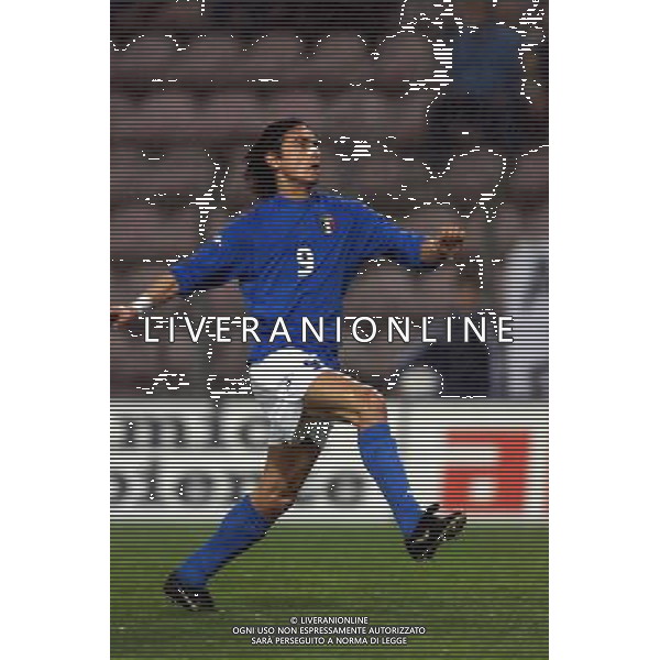 TRIESTE 28-01 2001 ITALIA -LITUANIA NELLA FOTO FILIPPO INZAGHI AG ALDO LIVERANI SAS