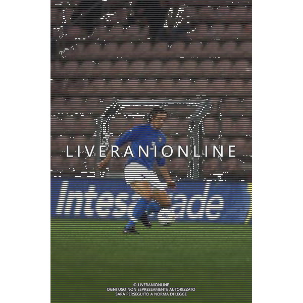 TRIESTE 28-01 2001 ITALIA -LITUANIA NELLA FOTO PAOLO MALDINI AG ALDO LIVERANI SAS