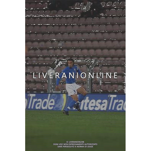 TRIESTE 28-01 2001 ITALIA -LITUANIA NELLA FOTO PAOLO MALDINI AG ALDO LIVERANI SAS