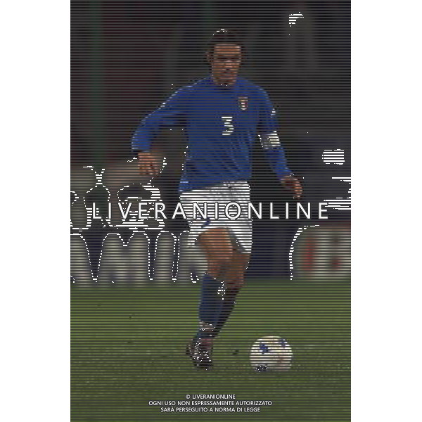 TRIESTE 28-01 2001 ITALIA -LITUANIA NELLA FOTO PAOLO MALDINI AG ALDO LIVERANI SAS