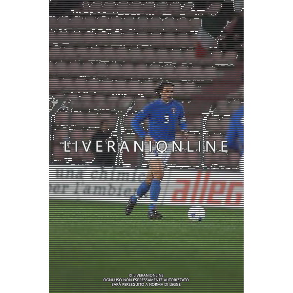 TRIESTE 28-01 2001 ITALIA -LITUANIA NELLA FOTO PAOLO MALDINI AG ALDO LIVERANI SAS