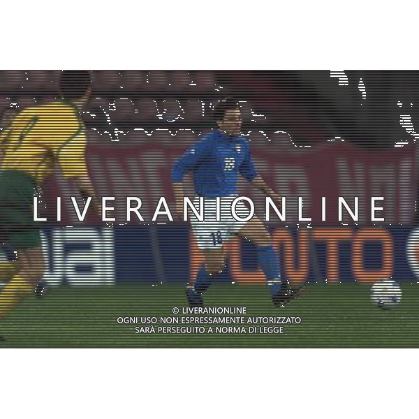 TRIESTE 28-01 2001 ITALIA -LITUANIA NELLA FOTO VINCENZO MONTELLA AG ALDO LIVERANI SAS