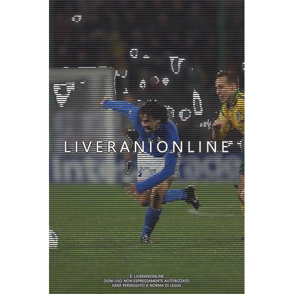 TRIESTE 28-01 2001 ITALIA -LITUANIA NELLA FOTO TOMMASI DAMIANO AG ALDO LIVERANI SAS