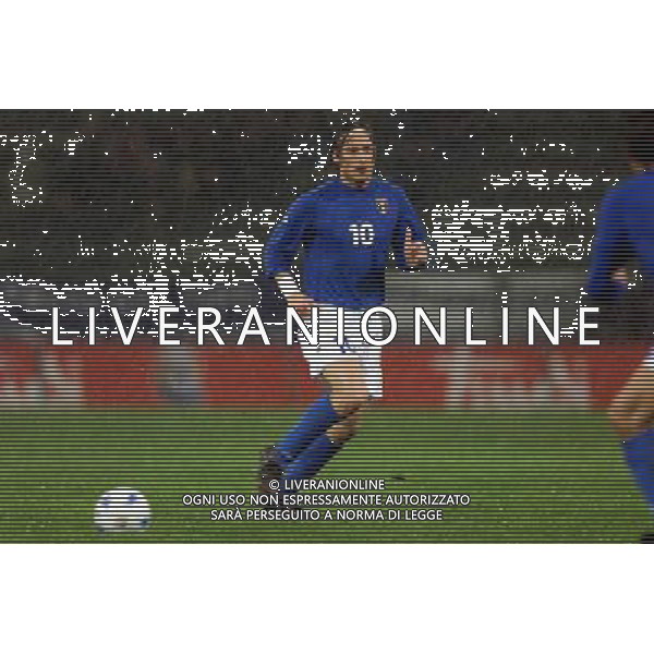 TRIESTE 28-01 2001 ITALIA -LITUANIA NELLA FOTO TOTTI FRANCESCO AG ALDO LIVERANI SAS