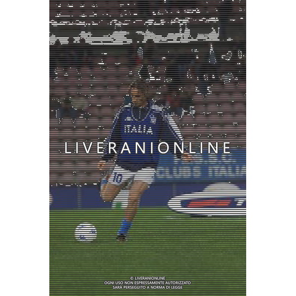 TRIESTE 28-01 2001 ITALIA -LITUANIA NELLA FOTO TOTTI FRANCESCO AG ALDO LIVERANI SAS