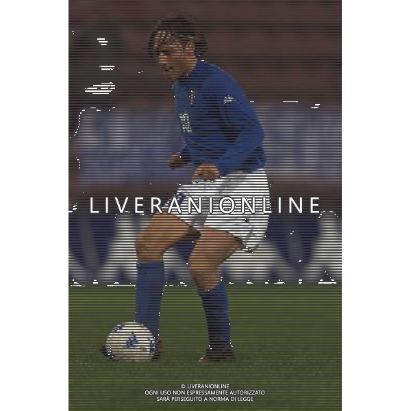 TRIESTE 28-01 2001 ITALIA -LITUANIA NELLA FOTO TOTTI FRANCESCO AG ALDO LIVERANI SAS