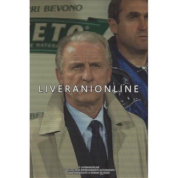 TRIESTE 28-01 2001 ITALIA -LITUANIA NELLA FOTO TRAPATTONI GIOVANNI AG ALDO LIVERANI SAS