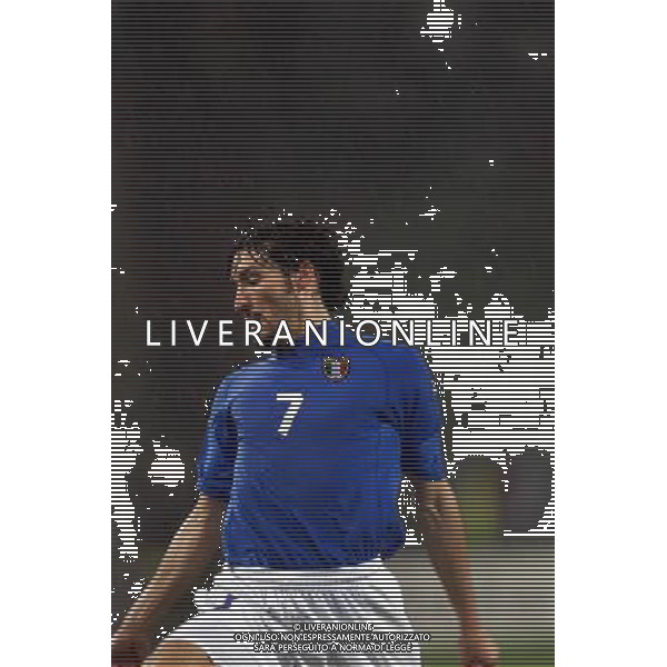 TRIESTE 28-01 2001 ITALIA -LITUANIA NELLA FOTO GIANLUCA ZAMBROTTA AG ALDO LIVERANI SAS