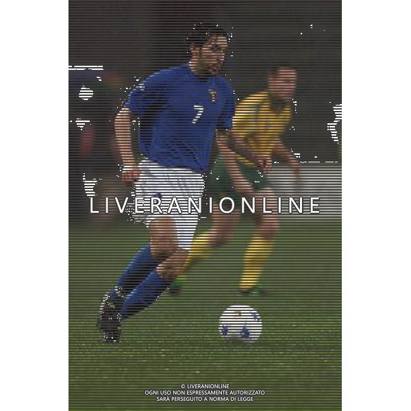 TRIESTE 28-01 2001 ITALIA -LITUANIA NELLA FOTO GIANLUCA ZAMBROTTA AG ALDO LIVERANI SAS