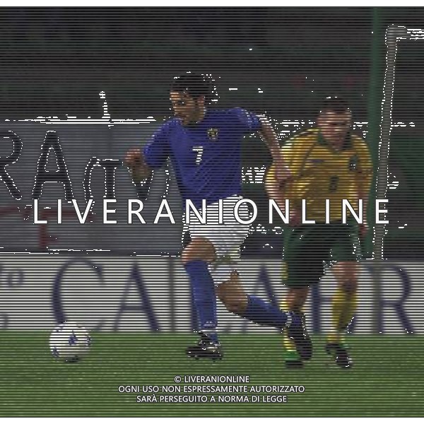 TRIESTE 28-01 2001 ITALIA -LITUANIA NELLA FOTO GIANLUCA ZAMBROTTA AG ALDO LIVERANI SAS