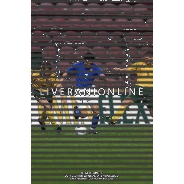 TRIESTE 28-01 2001 ITALIA -LITUANIA NELLA FOTO GIANLUCA ZAMBROTTA AG ALDO LIVERANI SAS