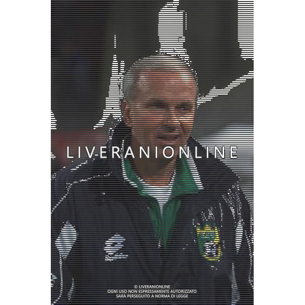 TRIESTE 28-01 2001 ITALIA -LITUANIA NELLA FOTO ZELKEVICIUS BENJAMINAS ALLENATORE LUTUANIA AG ALDO LIVERANI SAS