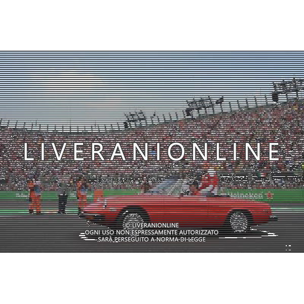Sebastian Vettel (GER) Ferrari on the drivers parade. 30.10.2016. Formula 1 World Championship, Rd 19, Mexican Grand Prix, Mexico City, Mexico, Race Day. s / AGENZIA ALDO LIVERANI SAS - ITALY ONLY EDITORIAL USE ONLY