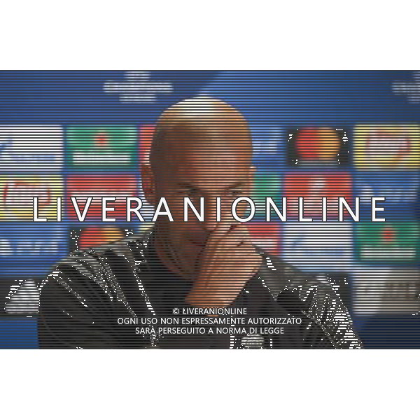 WARSZAWA 01.11.2016 KONFERENCJA PRASOWA REALU MADRYT --- REAL MADRID PRESS CONFERENCE IN WARSAW ZINEDINE ZIDANE FOT. PIOTR KUCZA/NEWSPIX.PL --- Newspix.pl AG ALDO LIVERANI SAS ONLY ITALY *** Local Caption *** www.newspix.pl mail us: info@newspix.pl call us: 0048 022 23 22 222 --- Polish Picture Agency by Ringier Axel Springer Poland