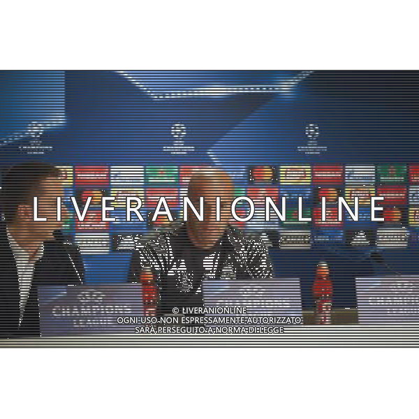 WARSZAWA 01.11.2016 KONFERENCJA PRASOWA REALU MADRYT --- REAL MADRID PRESS CONFERENCE IN WARSAW ZINEDINE ZIDANE FOT. PIOTR KUCZA/NEWSPIX.PL --- Newspix.pl AG ALDO LIVERANI SAS ONLY ITALY *** Local Caption *** www.newspix.pl mail us: info@newspix.pl call us: 0048 022 23 22 222 --- Polish Picture Agency by Ringier Axel Springer Poland