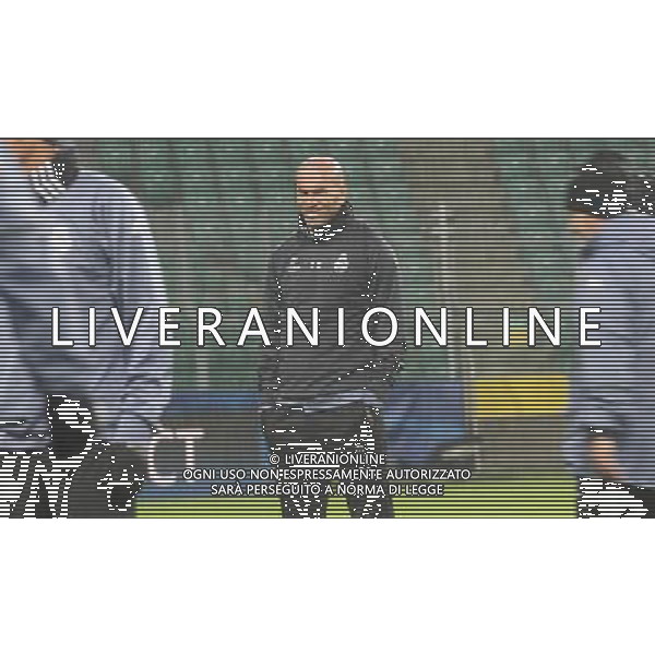 WARSZAWA 01.11.2016 PILKA NOZNA LIGA MISTRZOW LEGIA WARSZAWA REAL MADRYT TRANING UEFA CHAMPIONS LEAGUE TRENING SESION BEFORE GAME LEGIA VS REAL NZ. ZINADINE ZIDAN FOT. ALEKSANDER MAJDANSKI / NEWSPIX.PL --- Newspix.pl AG ALDO LIVERANI SAS ONLY ITALY *** Local Caption *** www.newspix.pl mail us: info@newspix.pl call us: 0048 022 23 22 222 --- Polish Picture Agency by Ringier Axel Springer Poland