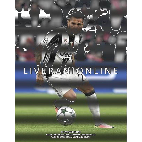 UEFA Champions League 2016/2017 Finale Fase a Girone Gruppo H Torino - 02.11.2016 Juventus-Lione Nella Foto:dani alves /Ph.Vitez-Ag. Aldo Liverani