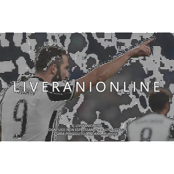 UEFA Champions League 2016/2017 Finale Fase a Girone Gruppo H Torino - 02.11.2016 Juventus-Lione Nella Foto: esultanza dopo il gol di gonzalo higuain /Ph.Vitez-Ag. Aldo Liverani