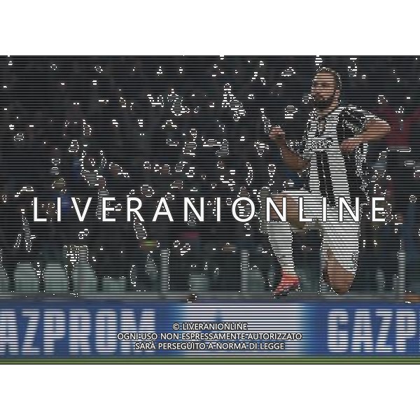 UEFA Champions League 2016/2017 Finale Fase a Girone Gruppo H Torino - 02.11.2016 Juventus-Lione Nella Foto: esultanza dopo il gol su rigore di gonzalo higuain /Ph.Vitez-Ag. Aldo Liverani
