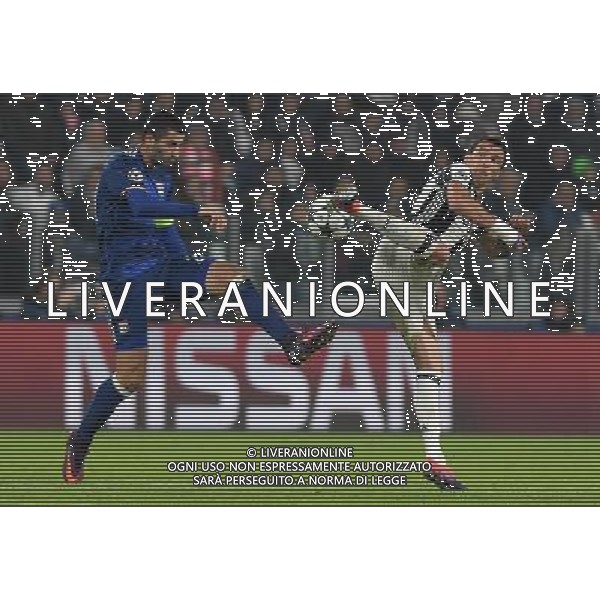 UEFA Champions League 2016/2017 Finale Fase a Girone Gruppo H Torino - 02.11.2016 Juventus-Lione Nella Foto:mandzukic gonalons /Ph.Vitez-Ag. Aldo Liverani