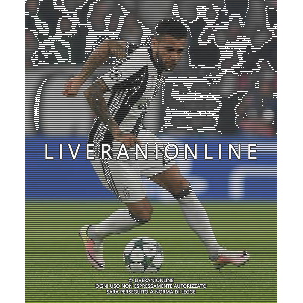 UEFA Champions League 2016/2017 Finale Fase a Girone Gruppo H Torino - 02.11.2016 Juventus-Lione Nella Foto:Dani Alves /Ph.Vitez-Ag. Aldo Liverani