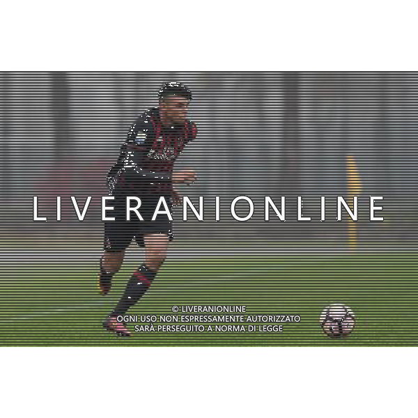 Campionato di Calcio Primavera TIM 2016/2017 \'Trofeo Giacinto Facchetti\' Girone A 7a Giornata Milano - 05.11.2016 Milan-Trapani Nella Foto:Raoul Bellanova-Abdoluie Dampha /Ph.Vitez-Ag. Aldo Liverani