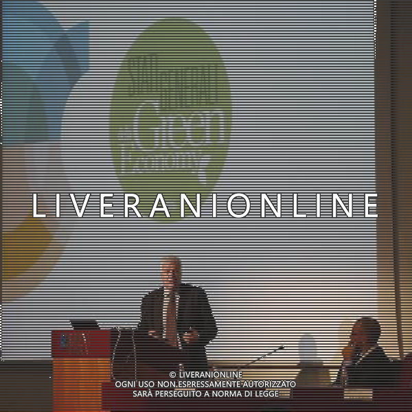 RIMINI FIERA ECOMONDO 2016 nella foto: IL MINISTRO DELL\'AMBIENTE GIAN LUCA GALLETTI ©CLAUDIO ZAMAGNI/AGENZIA ALDO LIVERANI S.A.S.