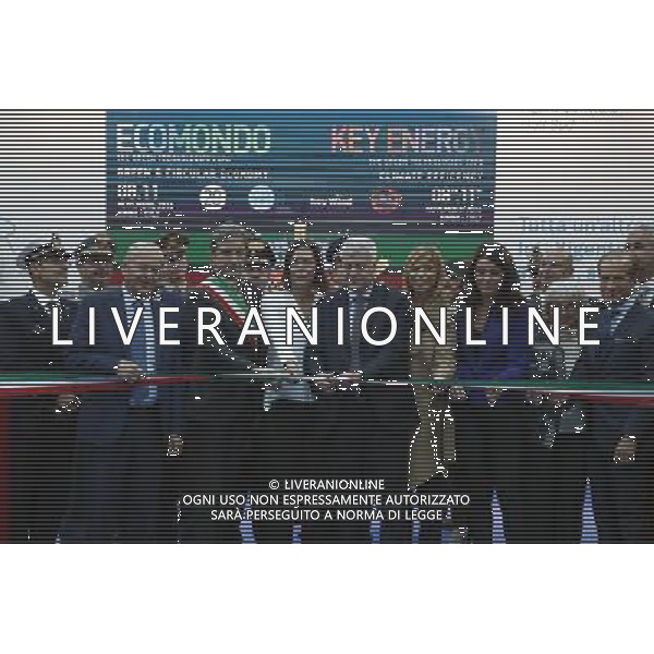 RIMINI FIERA ECOMONDO 2016 nella foto: IL MINISTRO DELL\'AMBIENTE GIAN LUCA GALLETTI TAGLIA IL NASTRO INAUGURALE ©CLAUDIO ZAMAGNI/AGENZIA ALDO LIVERANI S.A.S. ©CLAUDIO ZAMAGNI/AGENZIA ALDO LIVERANI S.A.S.