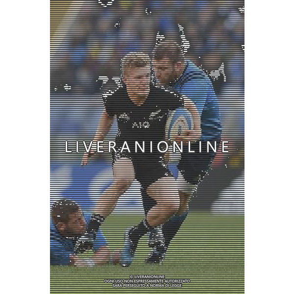Rugby Test Match 2016 - Roma - 12.11.2016 - Stadio Olimpico - Italia vs All Blacks - nella foto: Damian Mckenzie / Ph. Corradetti - AG. ALDO LIVERANI SAS