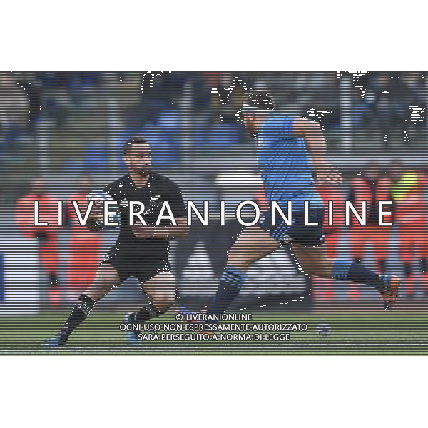 Rugby Test Match 2016 - Roma - 12.11.2016 - Stadio Olimpico - Italia vs All Blacks - nella foto: Aaron Cruden / Ph. Corradetti - AG. ALDO LIVERANI SAS