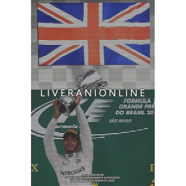 1st place Lewis Hamilton (GBR) Mercedes AMG F1 W07 . 13.11.2016. Formula 1 World Championship, Rd 20, Brazilian Grand Prix, Sao Paulo, Brazil, Race Day. AG ALDO LIVERANI SAS ONLY ITALY