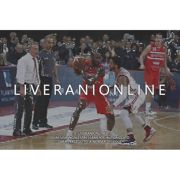 Consultinvest Pesaro vs Openjobmetis Varese 13/11/2016 nella foto: EYENGA E FIELDS Â©CLAUDIO ZAMAGNI/AGENZIA ALDO LIVERANI S.A.S.