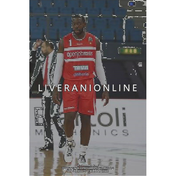Consultinvest Pesaro vs Openjobmetis Varese 13/11/2016 nella foto:ANOSIKE O.D. Â©CLAUDIO ZAMAGNI/AGENZIA ALDO LIVERANI S.A.S.