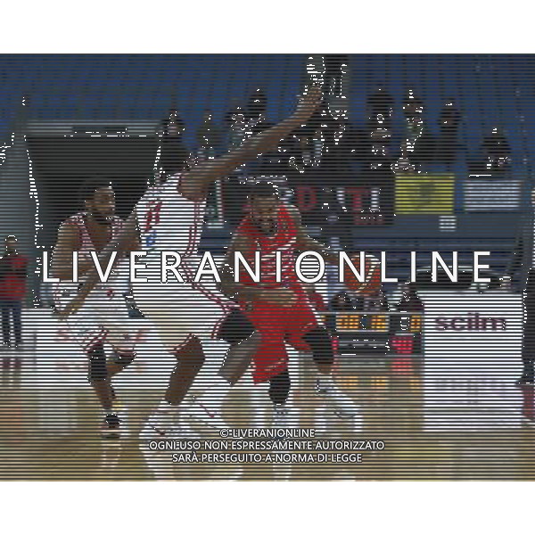 Consultinvest Pesaro vs Openjobmetis Varese 13/11/2016 nella foto: MAYNOR ERIC Â©CLAUDIO ZAMAGNI/AGENZIA ALDO LIVERANI S.A.S