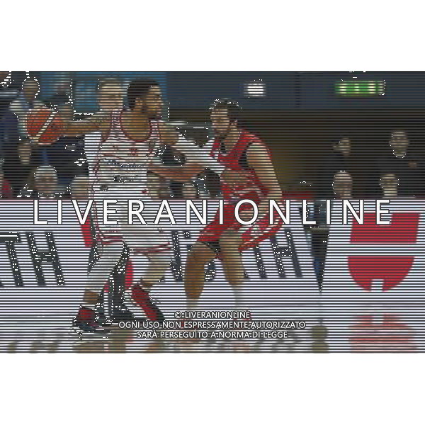 Consultinvest Pesaro vs Openjobmetis Varese 13/11/2016 nella foto: FIELDS BRANDON E CAVALIERO DANIELE Â©CLAUDIO ZAMAGNI/AGENZIA ALDO LIVERANI S.A.S.