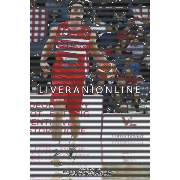 Consultinvest Pesaro vs Openjobmetis Varese 13/11/2016 nella foto: KANGUR KRISTJAN Â©CLAUDIO ZAMAGNI/AGENZIA ALDO LIVERANI S.A.S.