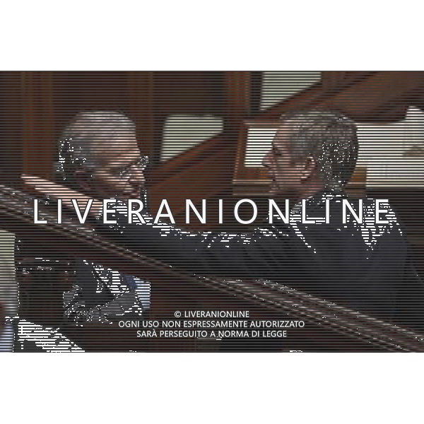 Roma - 16.11.2016 - Camera dei Deputati - Voto di fiducia sul Decreto Fiscale - nella foto: Fabrizio Cicchitto e Gianni Cuperlo / Ph. Corradetti-Ag Aldo Liverani / AGENZIA ALDO LIVERANI SAS