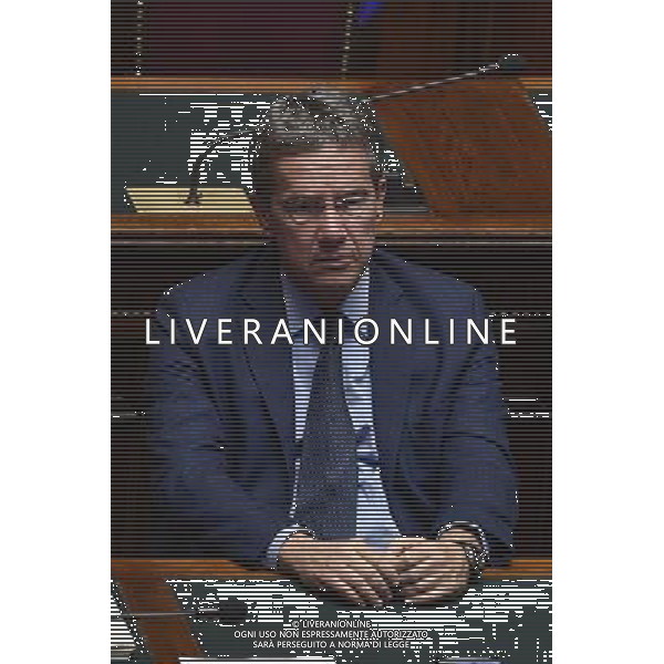 Roma - 16.11.2016 - Camera dei Deputati - Voto di fiducia sul Decreto Fiscale - nella foto: Luigi Casero viceministro Economia / Ph. Corradetti-Ag Aldo Liverani / AGENZIA ALDO LIVERANI SAS