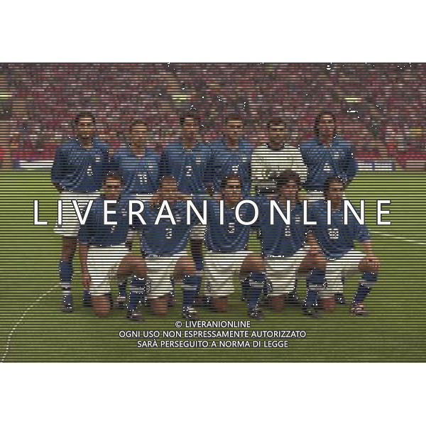 04-09-1998 ANFIELD LIVERPOOL- GALLES ITALIA NELLA FOTO FORMAZIONE NAZIONALE ITALIANA DA SIN MARK IULIANO-EUSEBIO DI FRANCESCO-CHRISTIAN PANUCCI-CHRISTIAN VIERI-ANGELO PERUZZI-DINO BAGGIO SED SIN DIEGO FUSER-GIANLUCA PESSOTTO-FABIO CANNAVARO-DEMETRIO ALBERTINI-ALESSANDRO DEL PIERO AG ALDO LIVERANI SAS