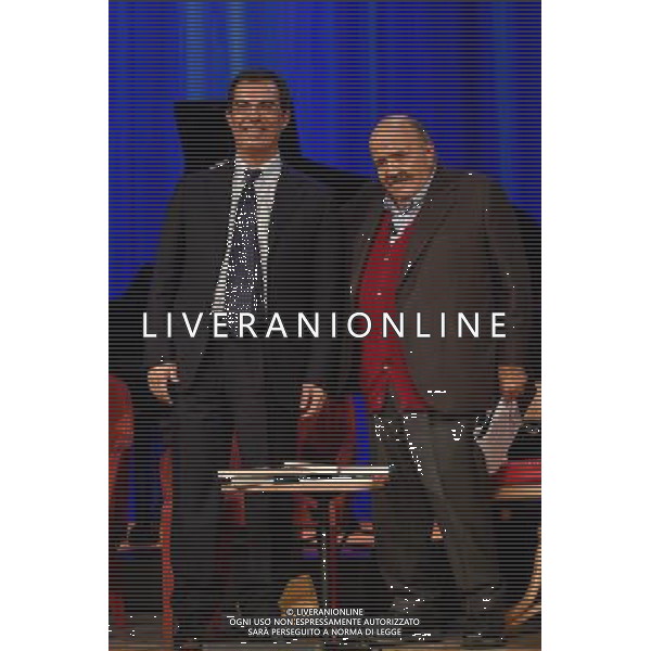 Trasmissione TV \' Maurizio Costanzo Show \' Roma - 17.11.2016 - Studi Mediaset De Paolis - nella foto: Maurizio Costanzo e Giovanni Floris / Ph. Corradetti - Ag. Aldo Liverani / AGENZIA ALDO LIVERANI SAS