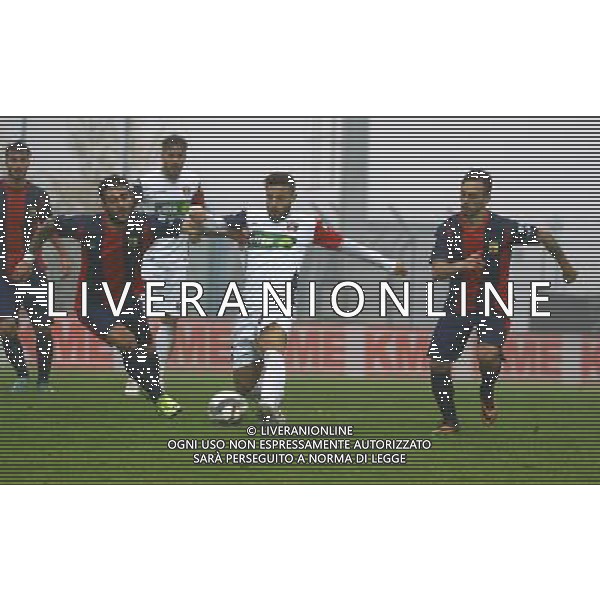 azione di lulli(sambenedettese) tra bacioterracino e arrigoni(lume) CALCIO LEGA PRO LUMEZZANE-SAMBENEDETTESE,lumezzane(bs) 19 novembre 2016. Ph Fotolive Alessio Guitti / AGENZIA ALDO LIVERANI SAS