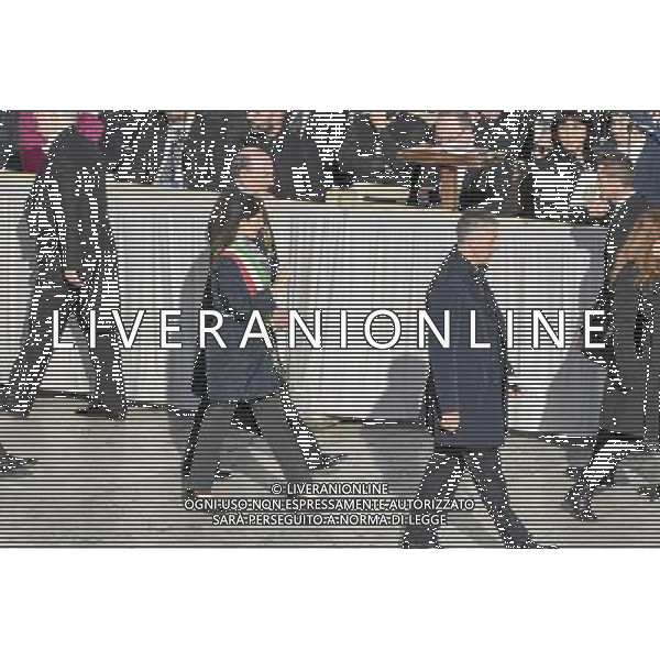 Santa Messa - Citta\' del Vaticano 20.11.2016 - Piazza San Pietro - nella foto: L\'arrivo di Virginia Raggi in piazza / Ph. Corradetti - AG ALDO LIVERANI SAS