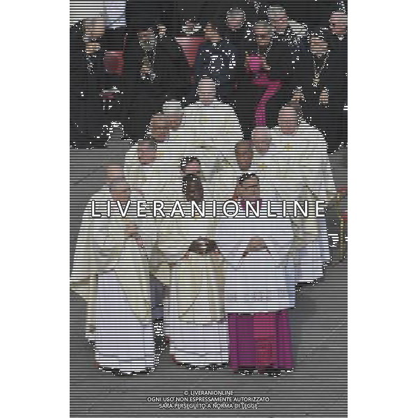 Santa Messa - Citta\' del Vaticano 20.11.2016 - Piazza San Pietro - nella foto: I nuovi cardinali / Ph. Corradetti - AG ALDO LIVERANI SAS