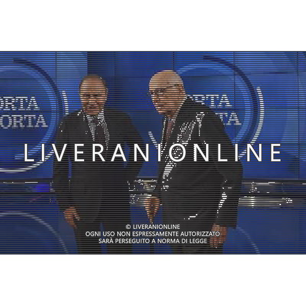 Trasmissione TV \' Porta a Porta \' Roma - 21.11.2016 - Studi RAI Teulada - nella foto: Giorgio Napolitano e Bruno Vespa /Ph.Corradetti-Ag Aldo Liverani / AGENZIA ALDO LIVERANI SAS