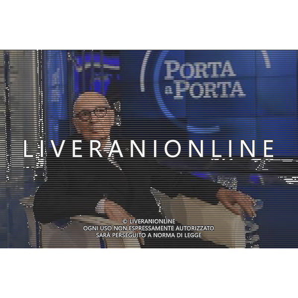 Trasmissione TV \' Porta a Porta \' Roma - 21.11.2016 - Studi RAI Teulada - nella foto: Giorgio Napolitano /Ph.Corradetti-Ag Aldo Liverani / AGENZIA ALDO LIVERANI SAS
