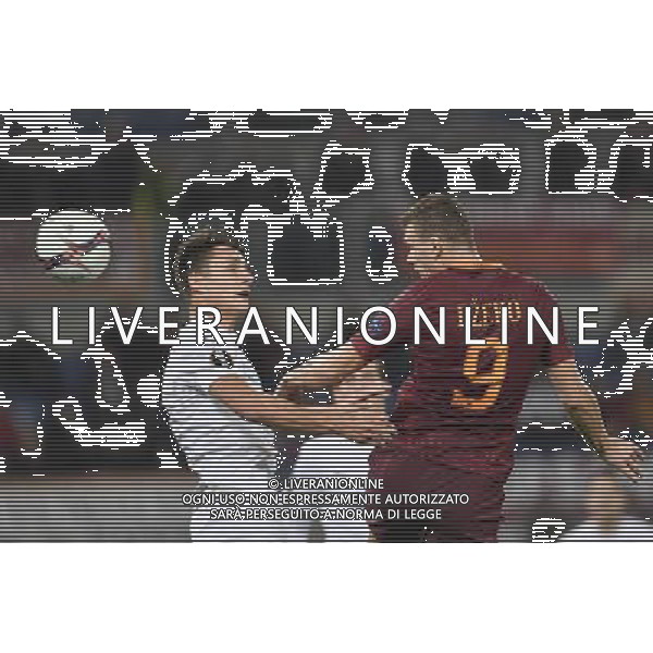 UEFA Europa League 2016-2017 Fase a gironi Gruppo E Roma 24.11.2016 - AS Roma vs FC Viktoria Plzen - nella foto: un\'occasione di Edin Dzeko /Ph.Corradetti-Ag. Aldo Liverani