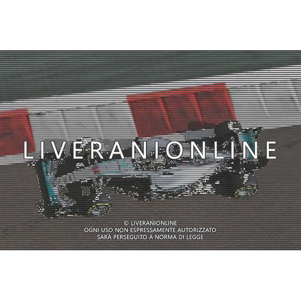 Lewis Hamilton (GBR) Mercedes AMG F1 W07 Hybrid. 25.11.2016. Formula 1 World Championship, Rd 21, Abu Dhabi Grand Prix, Yas Marina Circuit, Abu Dhabi, Practice Day. AG ALDO LIVERANI SAS ONLY ITALY