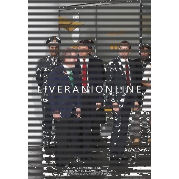 Milano ( MI ) 25/11/2016 Palazzo Lombardia, firma per il Patto per la Lombardia Nella foto: Roberto Maroni, Matteo Renzi e Giuseppe Sala PH Lauro Montagnini *** Local Caption *** / AGENZIA ALDO LIVERANI SAS / AGENZIA ALDO LIVERANI SAS