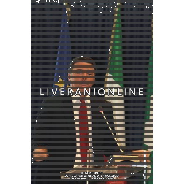 Milano ( MI ) 25/11/2016 Palazzo Lombardia, firma per il Patto per la Lombardia Nella foto: Matteo Renzi Presidente del Consiglio dei Ministri PH Lauro Montagnini *** Local Caption *** / AGENZIA ALDO LIVERANI SAS / AGENZIA ALDO LIVERANI SAS